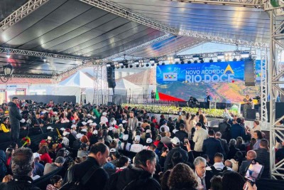 O presidente Lula está em Mariana para anúncio de investimento em diversas áreas com os recursos do novo acordo decorrente do rompimento da barragem do Fundão -  (crédito: Edésio Ferreira/EM/D.A Press)