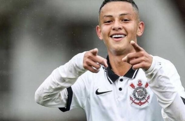 KAYKE - Mostrou boa movimentação e disposição no ataque em seu retorno. Mesmo sem grandes chances, demonstrou capacidade de desequilíbrio individual. NOTA 6,0 Foto: Divulgação/Ag Corinthians