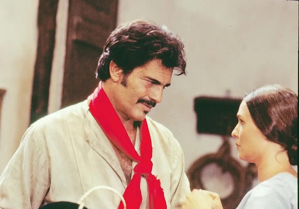 Bibiana Terra e Capitão Rodrigo Cambará - "O Tempo e O Vento", de Érico Veríssimo - O romance entre a neta de Ana Terra e o aventureiro que chega ao povoado encontra resistências na saga que é uma obra fundamental do Rio Grande do Sul. Em 1985, uma minissérie estrelada por Tarcísio Meira e Louise Cardoso levou essa história ao público na TV Globo. 