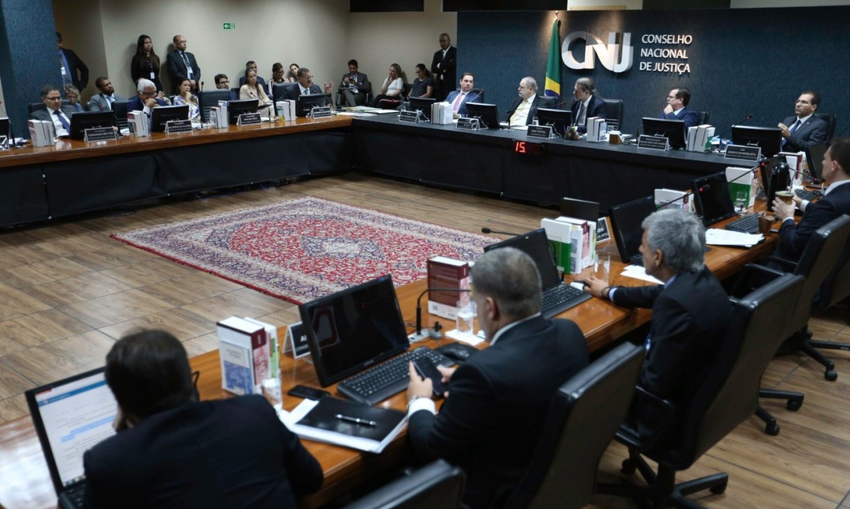 O CNJ contabiliza como 'novo processo' qualquer nova demanda judicial, independentemente do grau de jurisdição - (crédito: Fabio Rodrigues Pozzebom/Agência Brasil) O CNJ contabiliza como 'novo processo' qualquer nova demanda judicial, independentemente do grau de jurisdição - (crédito: Fabio Rodrigues Pozzebom/Agência Brasil)