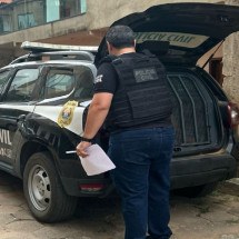 Homem suspeito de agiotagem é preso por extorquir R$ 350 mil de vítimas - PCMG