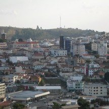 Pra quem não viu: Galinha bota ovo disforme e sem gema - Fexacara/Wikimedia Commons