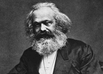 Para Marx, os objetos têm um valor de uso — tipo uma cadeira serve pra sentar, um pão serve pra comer e um celular serve pra ignorar pessoas ao seu redor -  (crédito: John Jabez Edwin Mayall))