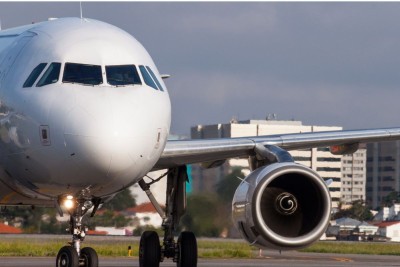 Descubra os modelos de avião mais seguros que operam no Brasil e quais já deram dor de cabeça  -  (crédito: Chostakovis de Getty Images)