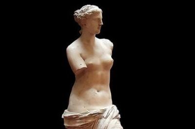 A Vênus de Milo, também conhecida como "Afrodite de Milo", é uma das estátuas mais famosas e icônicas do mundo que, em 8 de abril de 2023, completou 203 anos de sua descoberta. -  (crédito: Shawn Lipowski - Wikimédia)