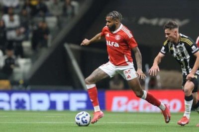 O Internacional enfrentou o Atlético, neste 12/6, pelo Brasileirão. Veja vomo o Jogada10 avaliou a performance dos Colorados, que perderam por 2 a 0. Foto: Ricardo Duarte / Internacional -  (crédito: Ricardo Duarte / Internacional)