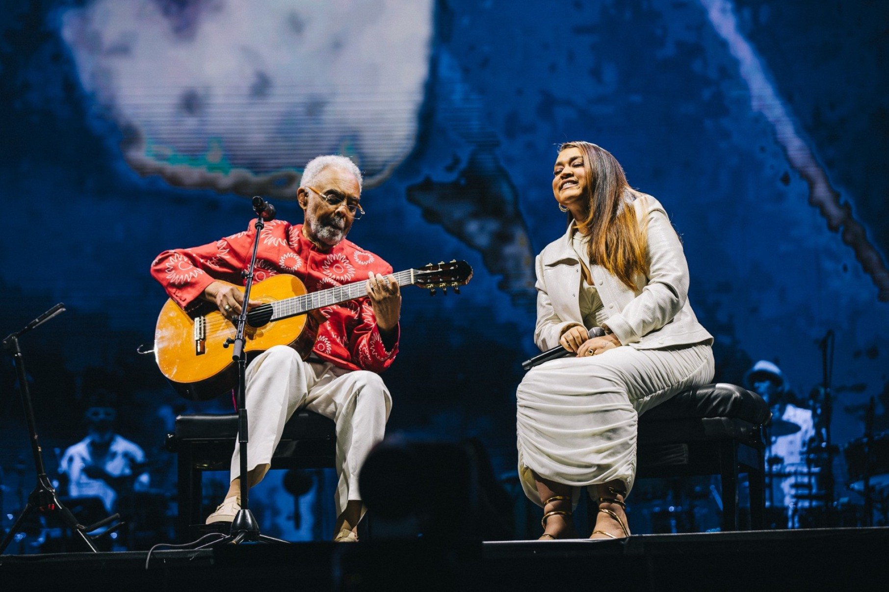 Preta Gil se apresentou ao lado de Gilberto Gil no dia 26 de abril, em São Paulo, como parte da turnê "Tempo rei", e cantou "Drão" com o pai.-Pridiabr/Divulgação