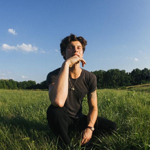 A turnê “On The Road Again” começará em agosto, mas na programação divulgada até o momento há apenas Estados Unidos, Canadá e países da Europa no roteiro. 
-Instagram @shawnmendes
