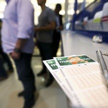 Mega-Sena acumula e vai a R$ 80 milhões; 2 apostas de Minas acertam a quina - Marcelo Camargo / Agência Brasil