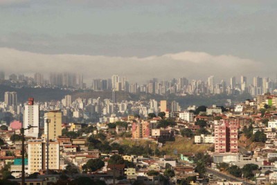 Frente fria avança sobre Minas Gerais nesta semana e faz capital registrar os três dias mais frios do ano -  (crédito: Edésio Ferreira/EM/D.A Press)