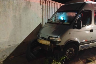 Todas as 12 vítimas eram ageiras da van e tiveram ferimentos leves -  (crédito: CBMMG / Divulgação)