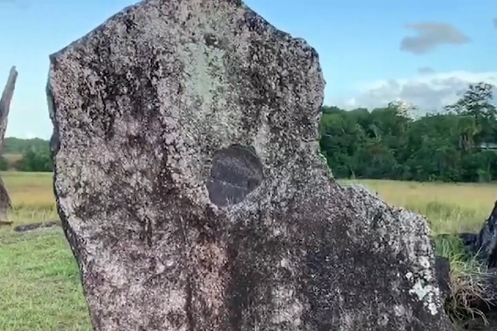 Até hoje, arqueólogos tentam entender como e por quê o monumento foi feito.-Reprodução/YouTube