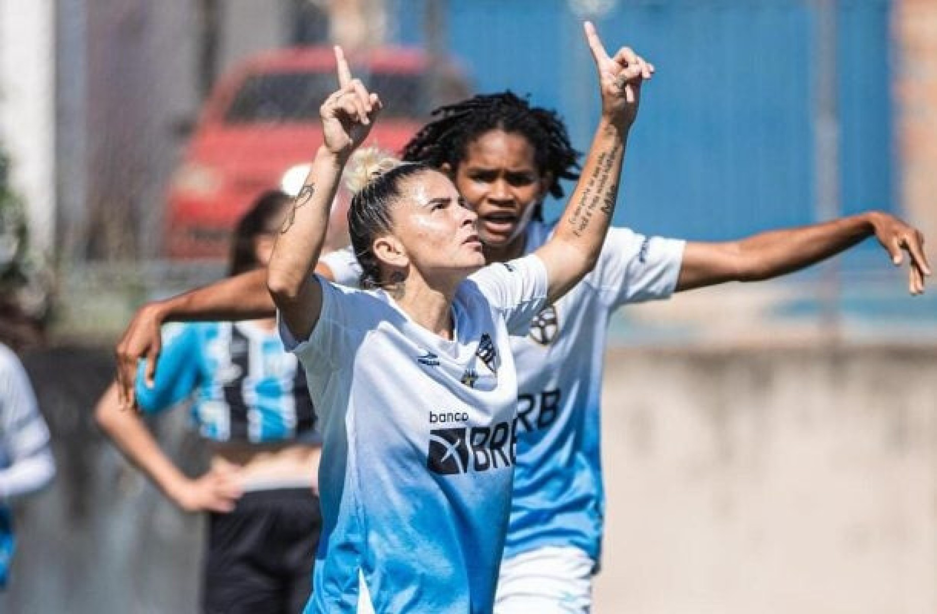 Real Brasília vence, se afasta da degola e complica o Grêmio no feminino