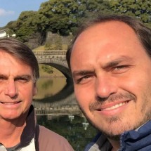 Carlos Bolsonaro sobre candidatura ao Senado: 'Considero atender o chamado' - Instagram/Reprodu&ccedil;&atilde;o