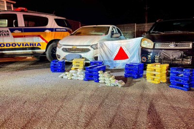 Drogas apreendidas pela Polícia Militar Rodoviária  -  (crédito: PMMG)
