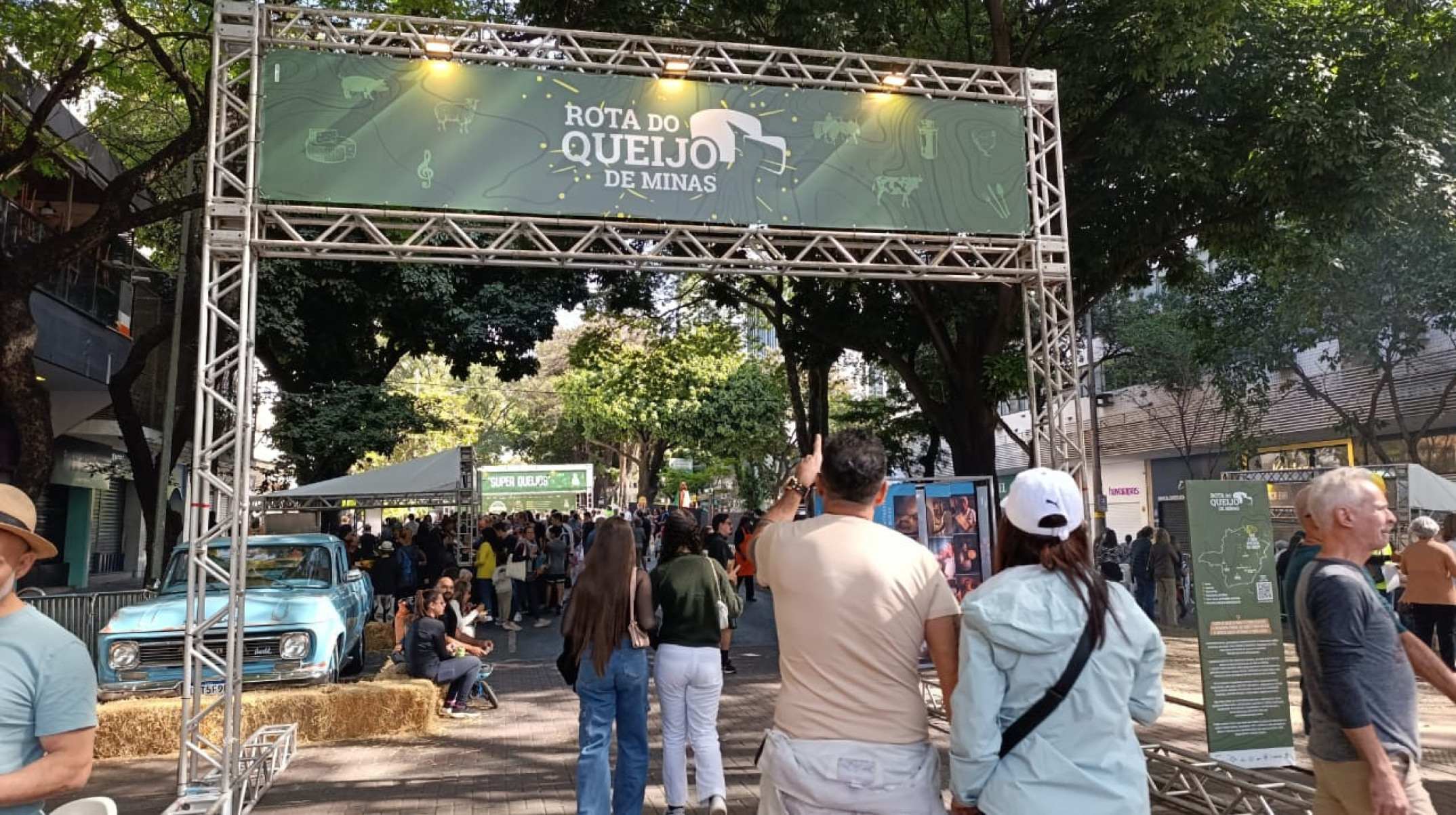 Evento conta com a presença de chefs, restaurantes, queijeiros, música ao vivo e produtos mineiros-Alexandre Guzanshe/EM/DA Press