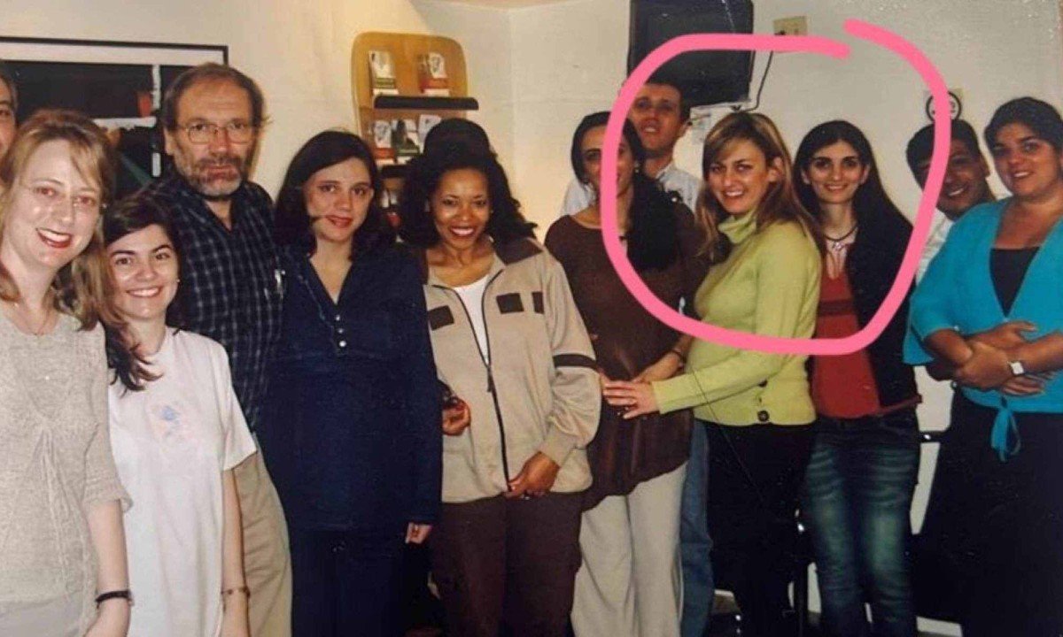 Mães do casal em foto, antes do nascimento dos filhos