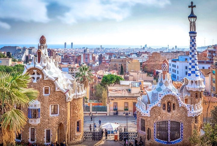Barcelona, Mallorca e Ilhas Canárias (Espanha): O grande número de turistas em cidades famosas da Espanha tem incomodado os habitantes locais.