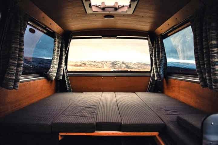 Os motorhomes, tambÃ©m conhecidos como RVs (Recreational Vehicles) sÃ£o sÃ­mbolos de liberdade, mobilidade e uma filosofia de vida que valoriza o contato direto com a natureza.
