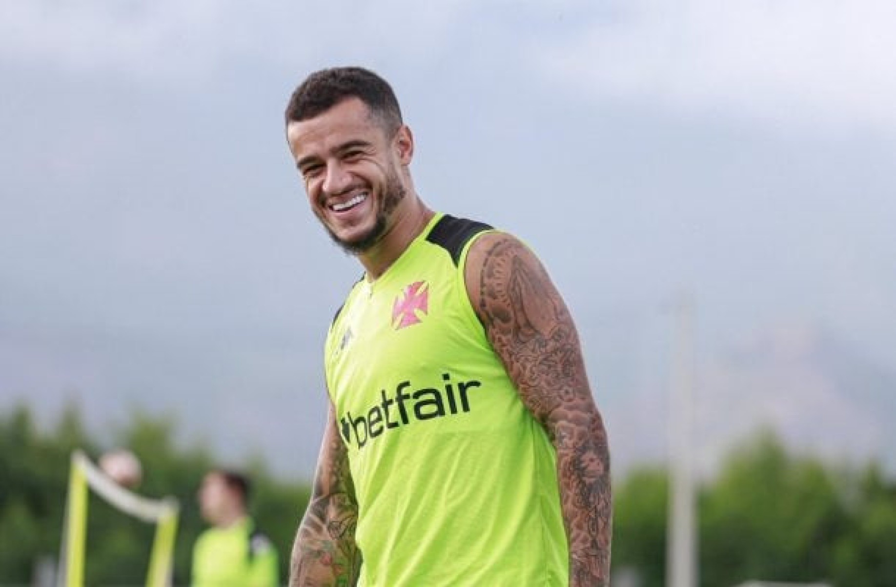 Avanço em tratativas de rescisão entre Coutinho e Aston Villa anima o Vasco Avanço em tratativas de rescisão entre Coutinho e Aston Villa anima o Vasco