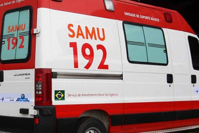Capotamento no Anel Rodoviário deixa cinco feridos. Vítimas foram socorridas pelo SAMU -  (crédito: Cisdeste/Divulgação)