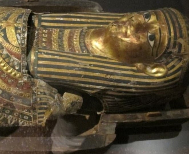 Cientistas revelam rosto de mulher que viveu há 2.500 anos; foi princesa ou sacerdotisa