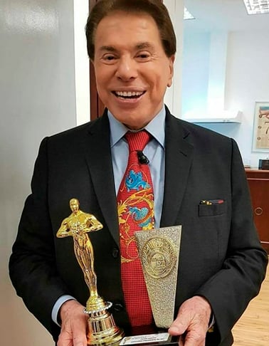 Silvio concedia o Troféu Imprensa aos melhores do ano. O prêmio, criado em 1958 pelo jornalista Plácido Manaia Nunes, era abstrato. Não havia estatueta. Em 1970, Silvio ganhou os direitos e reformulou a premiação, como uma espécie de Oscar.