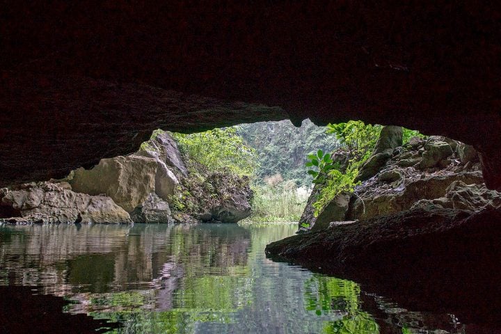 Muitos especialistas afirmam que ele não deveria ser chamado de “rio”, já que sua dinâmica corresponde a um aquífero profundo e não a um rio subterrâneo tradicional.