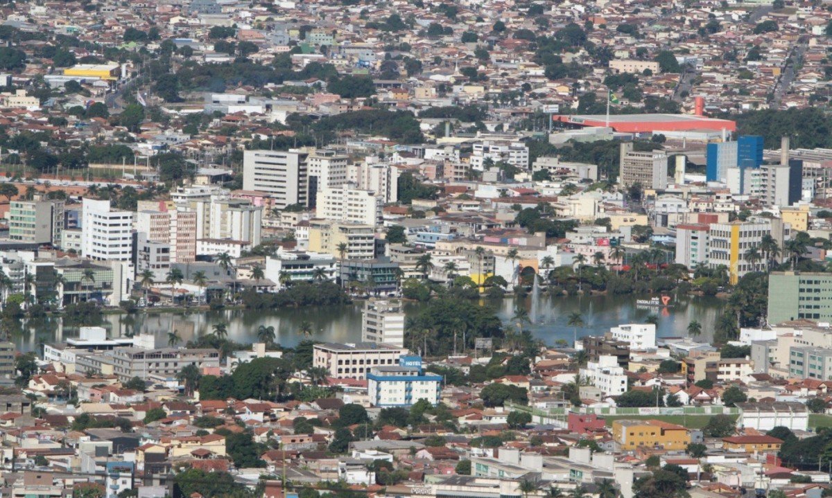 Cidades de maior porte na região central, a exemplo de Sete Lagoas, têm nos crimes contra o patrimônio, como roubos, o maior desafio -  (crédito:  Edésio Ferreira/EM/D.A Press)