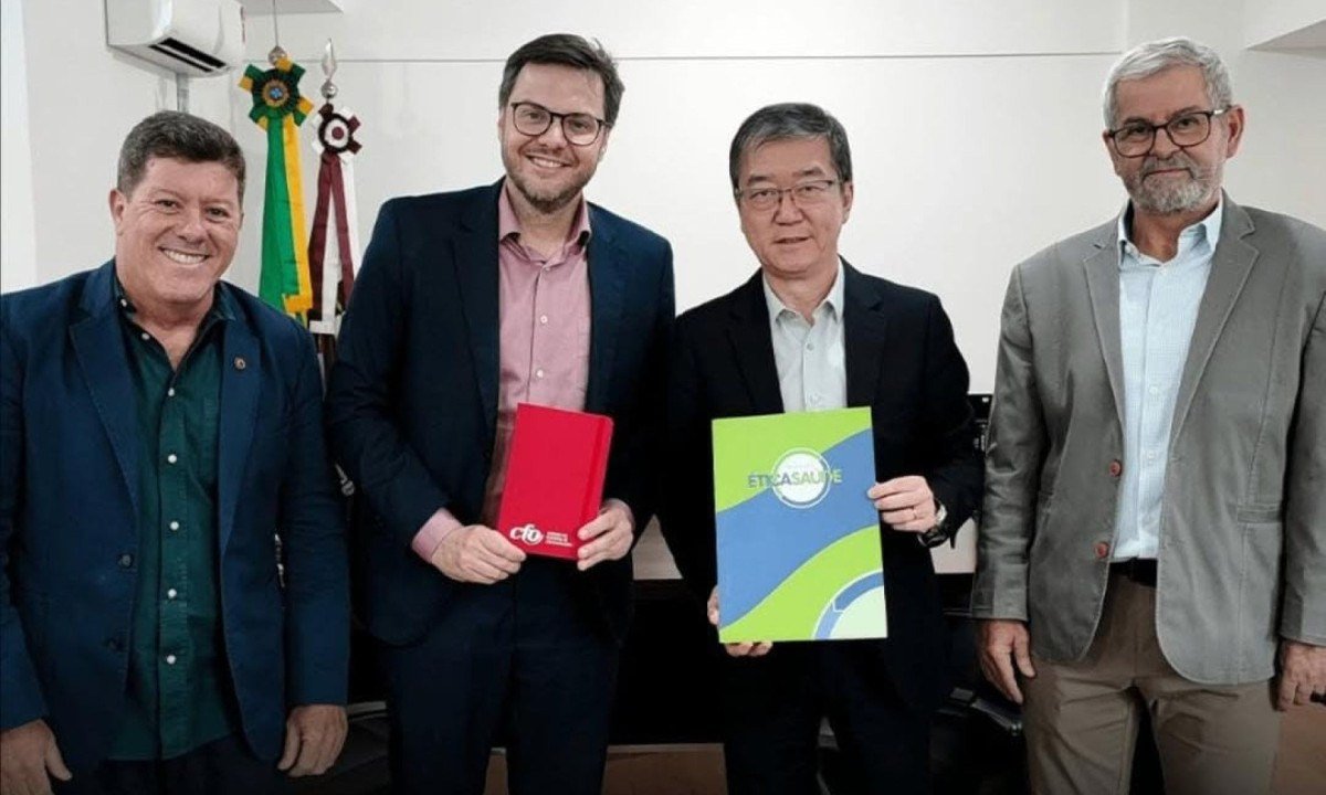 A assinatura do Acordo de Cooperação Técnica e Operacional foi realizada na sede do CFO, em Brasília -  (crédito: Instagram/reprodução)