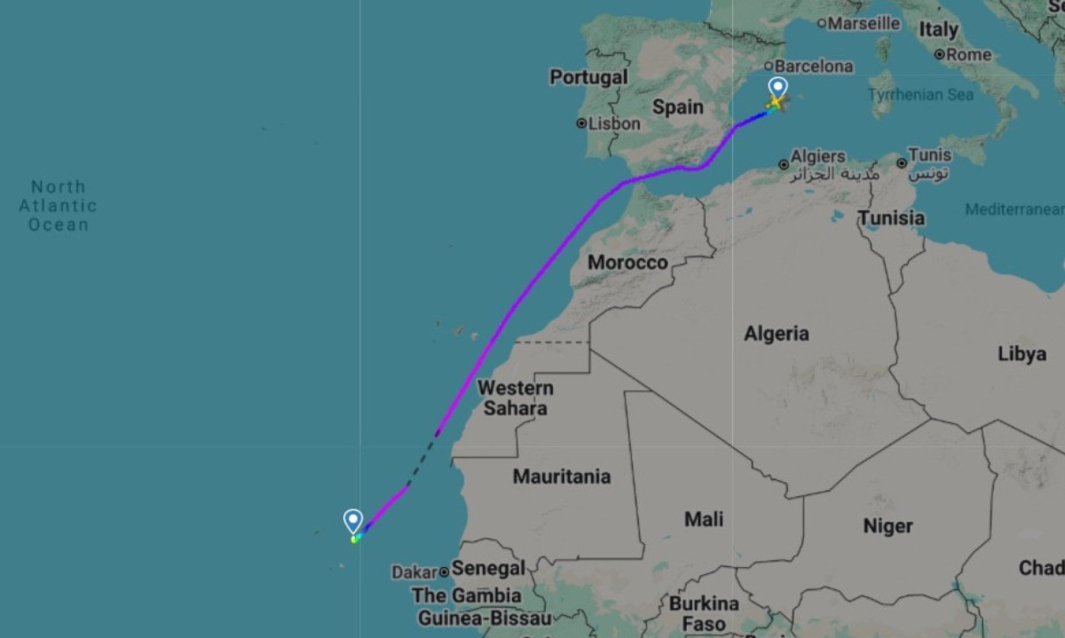 Avião de Álvaro Damião deixa a europa. Imagens coletadas às 16:50