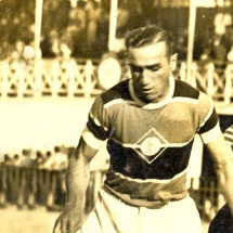 O futebol continua o ópio de um mundo em completa barbárie