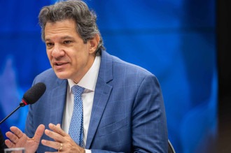 Haddad defende ir à Justiça para reverter derrubada do IOF, mas espera posição de Lula