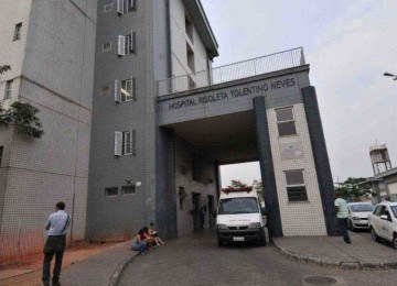 A jovem deu entrada no Hospital Risoleta Neves com uma perfuração de bala de fogo que atravessou a nuca até o ombro -  (crédito: Rodrigo Clemente/EM/D.A Press)