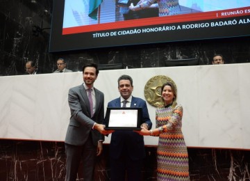 A homenagem é uma iniciativa da deputada estadual Carol Caram (Avante), em reconhecimento à contribuição de Rodrigo Badaró para o fortalecimento do Poder Judiciário ao longo de mais de duas décadas de atuação -  (crédito: Túlio Santos/EM/D.A Press)