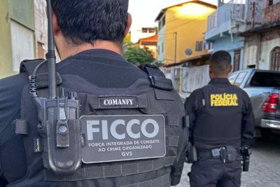 Operação mira no combate a facção criminosa em Governador Valadares (MG) -  (crédito: PF/Divulgação)