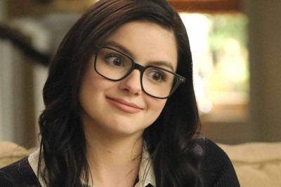 Ariel Winter como a Alex de 'Modern family' -  (crédito: Reprodução / Disney +)