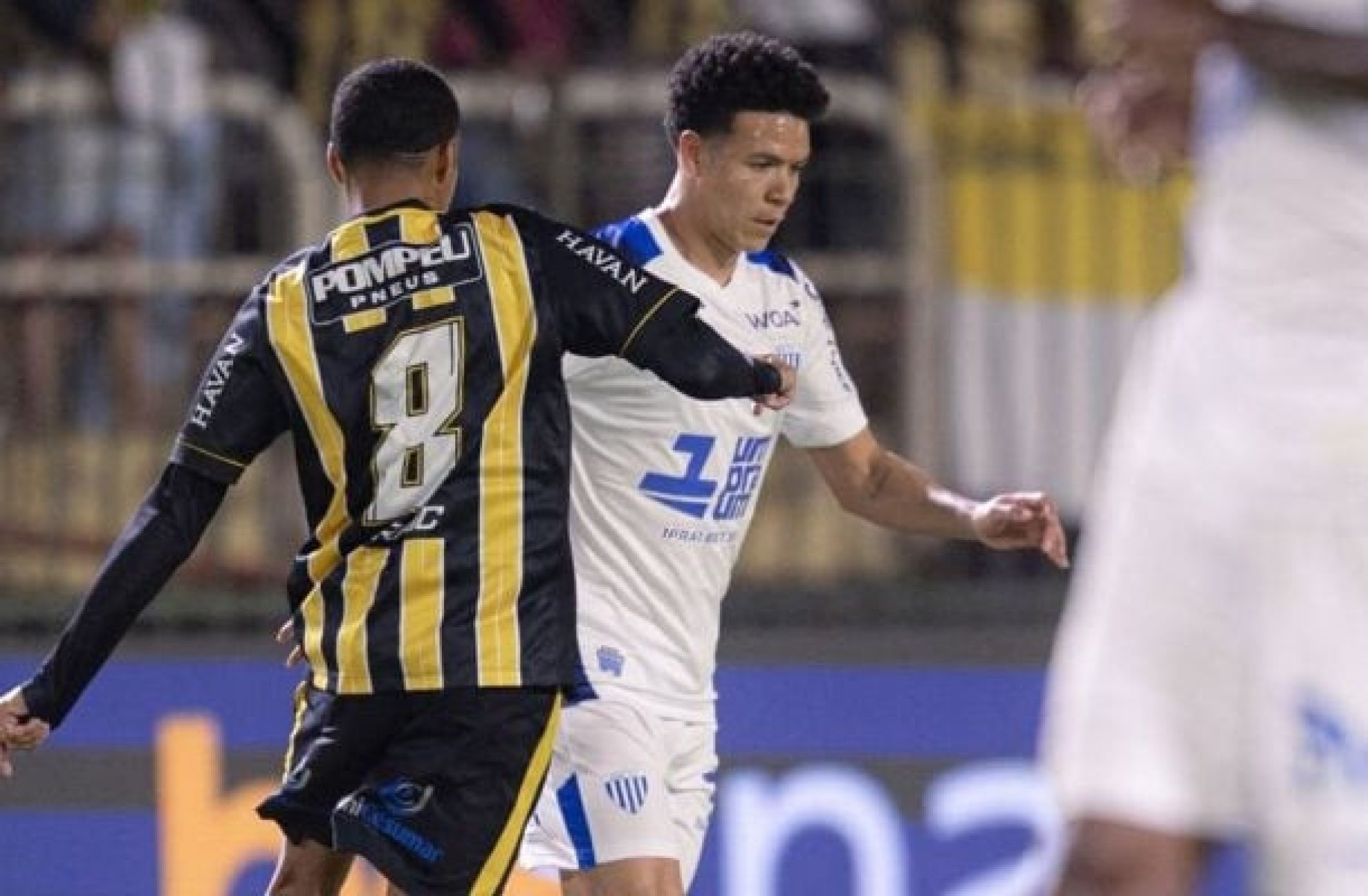 Volta Redonda busca empate com Avaí, mas segue ameaçado pelo Z4 da Série B