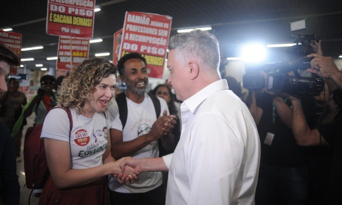 Álvaro Damião chegou nesta tarde a Belo Horizonte  -  (crédito: Alexandre Guzanshe/EM/D.A press)
