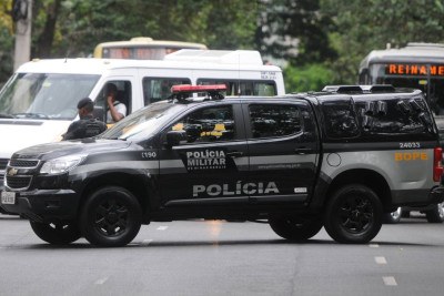 Bope foi acionado para recolher e detonar o artefato -  (crédito: Leandro Couri/EM/D.A Press)