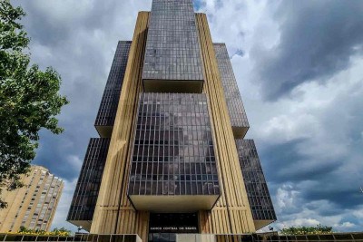 O Comitê de Política Monetária do Banco Central aumentou a Selic em 0,25 pontos percentuais, chegando a 15% ao ano -  (crédito:  RAFA NEDDERMEYER/AGÊNCIA BRASIL)