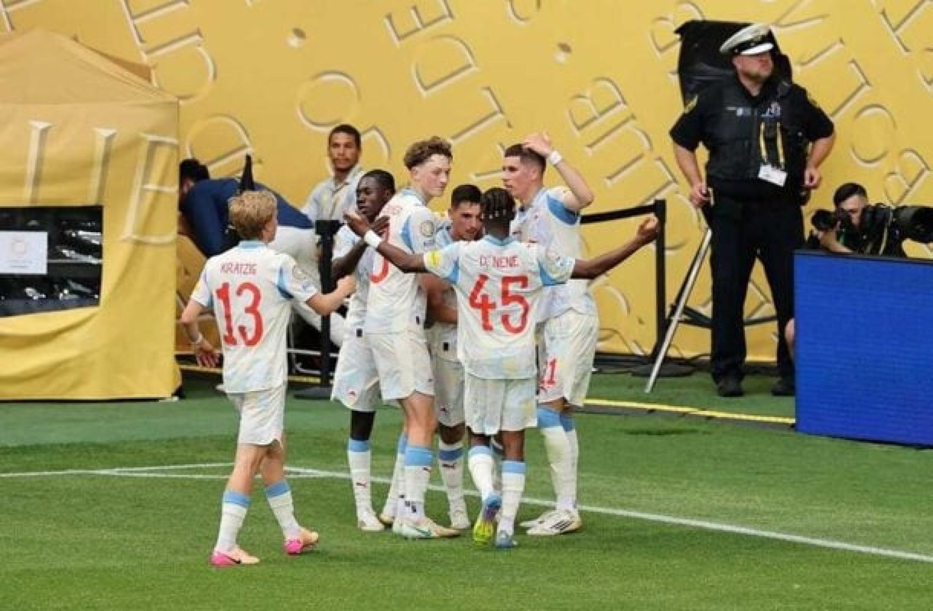 RB Salzburg vence Pachuca em jogo animado no Mundial de Clubes RB Salzburg vence Pachuca em jogo animado no Mundial de Clubes