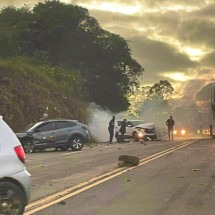 MG: dois acidentes causam interdições na BR-381, sentido Vitória - CBMMG