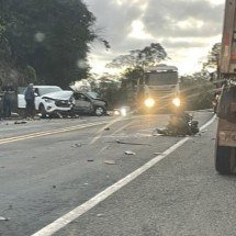BR-381: trânsito é liberado depois de quatro horas de interdição - CBMMG/Reprodução 