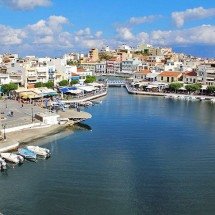 Litoral do Mar Egeu tem atrativos que conquistam levas de turistas na Europa - Alex Sky por Pixabay