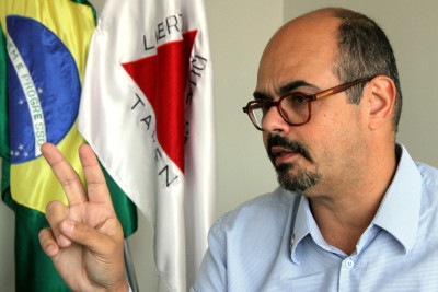 Vice-governador Mateus Simões ofereceu apoio ao governador Eduardo Leite pelas fortes chuvas que atingem o Sul do país -  (crédito: Jair Amaral/EM/D.A Press)
