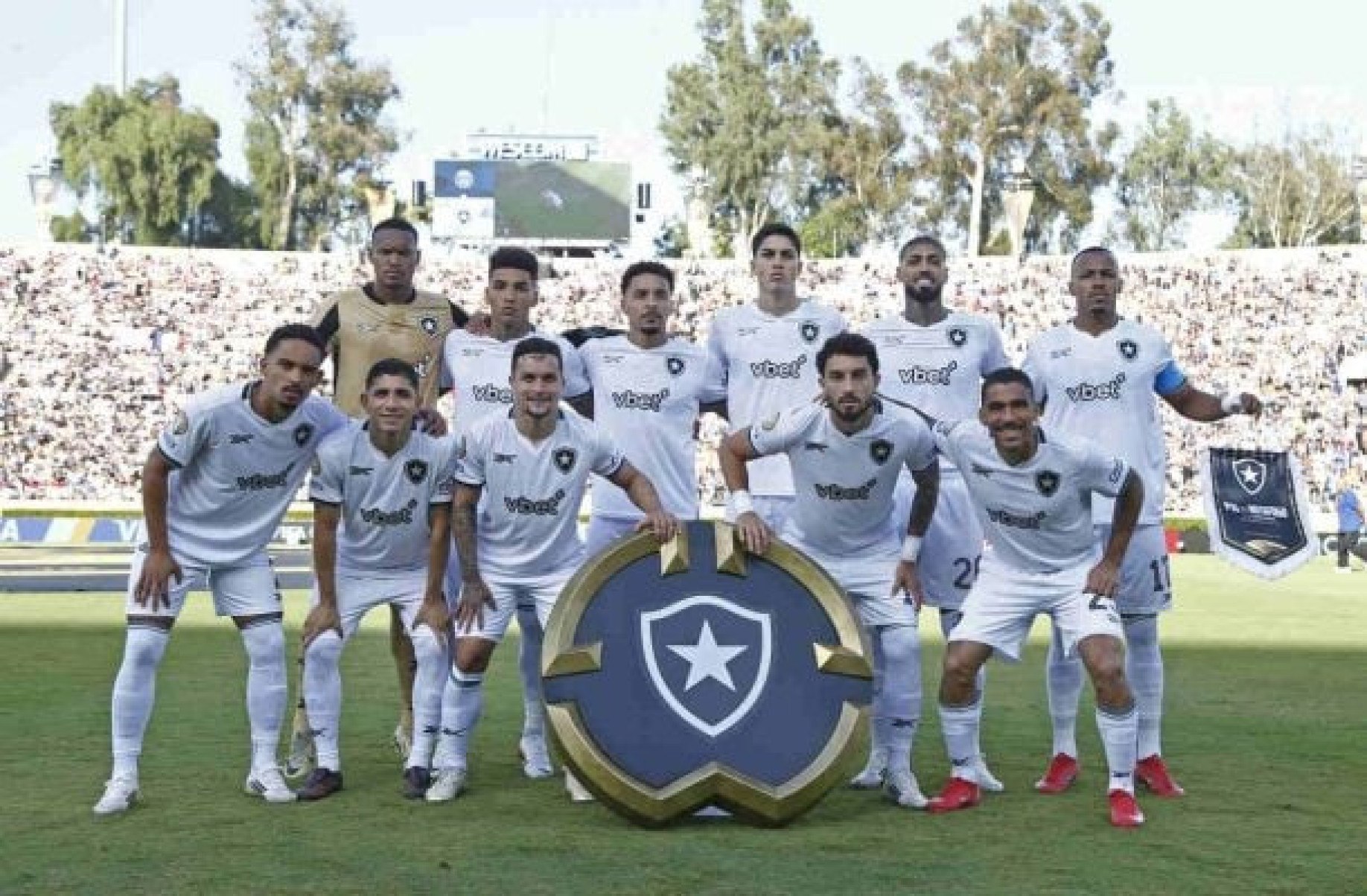 Botafogo protagoniza a vitória mais importante do século