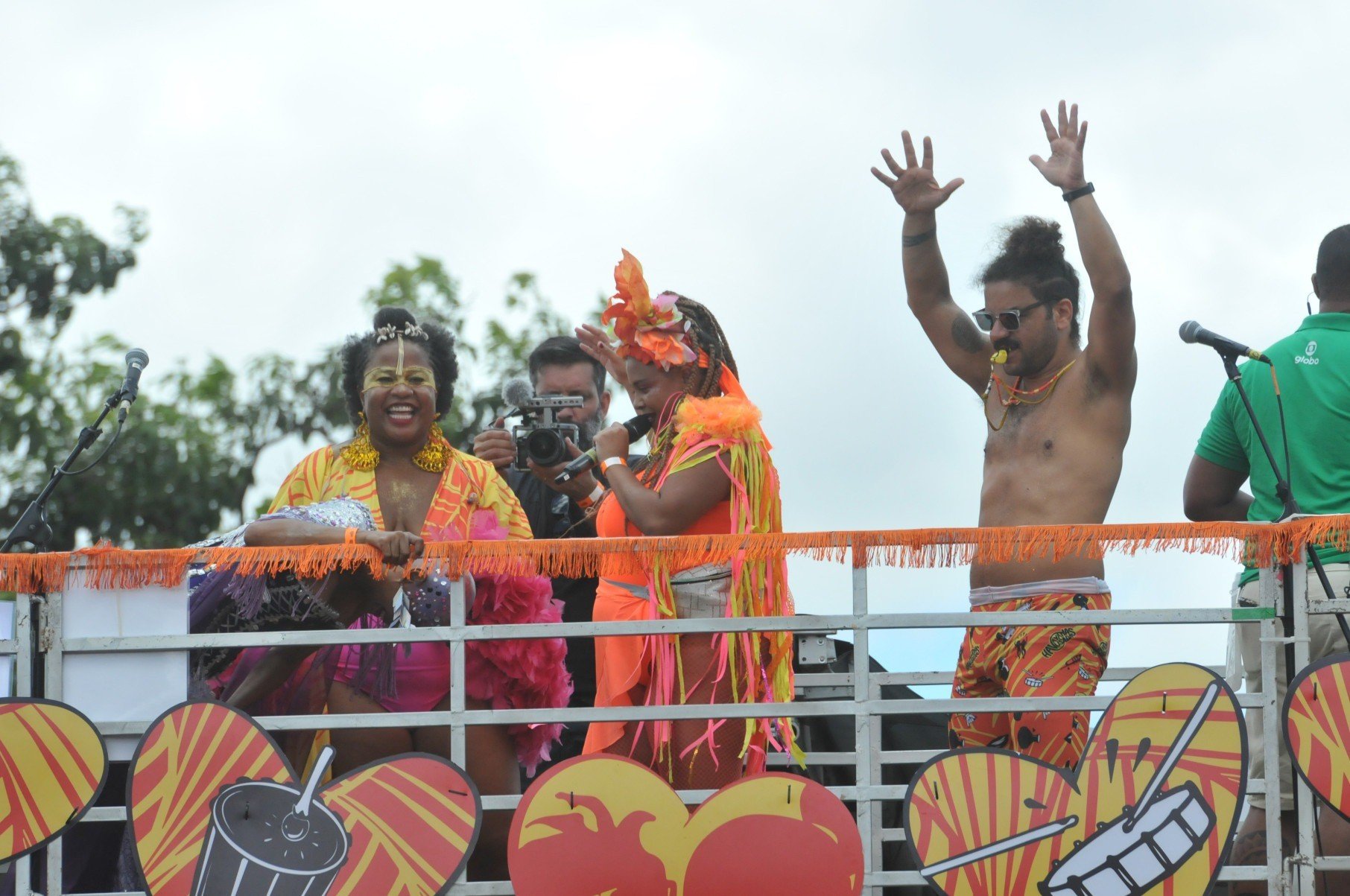 Em 2023, Cris Gil foi homenageada pelo bloco Havayanas Usadas, que desfilou na Avenida dos Andradas -Gladyston Rodrigues /EM/D.A Press