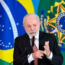 Lula não tem alternativa a não ser a opção preferencial pelos pobres - EVARISTO S&Aacute;/AFP