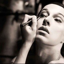 Primeira cantora drag queen de BH volta ao teatro  - Luciana Gama/Divulgação
